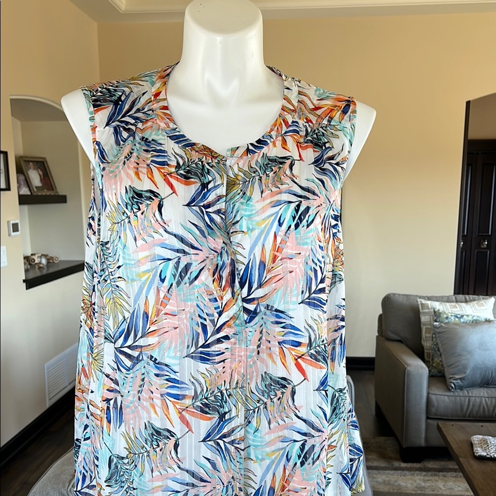 Daniel Rainn Sleeveless Tropical Print Top - White Multi